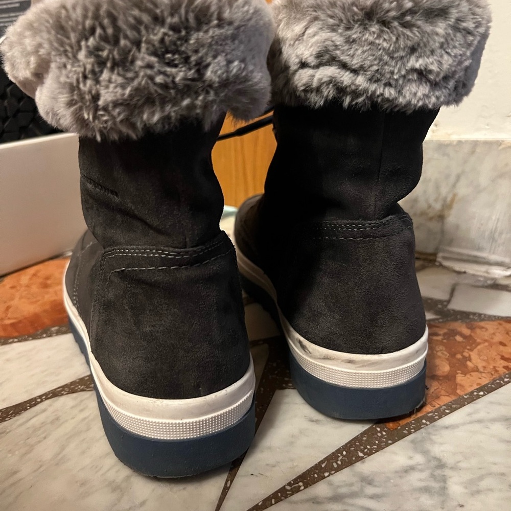 Cougar Black and Gray Winter Boots - Picture 6 of 10